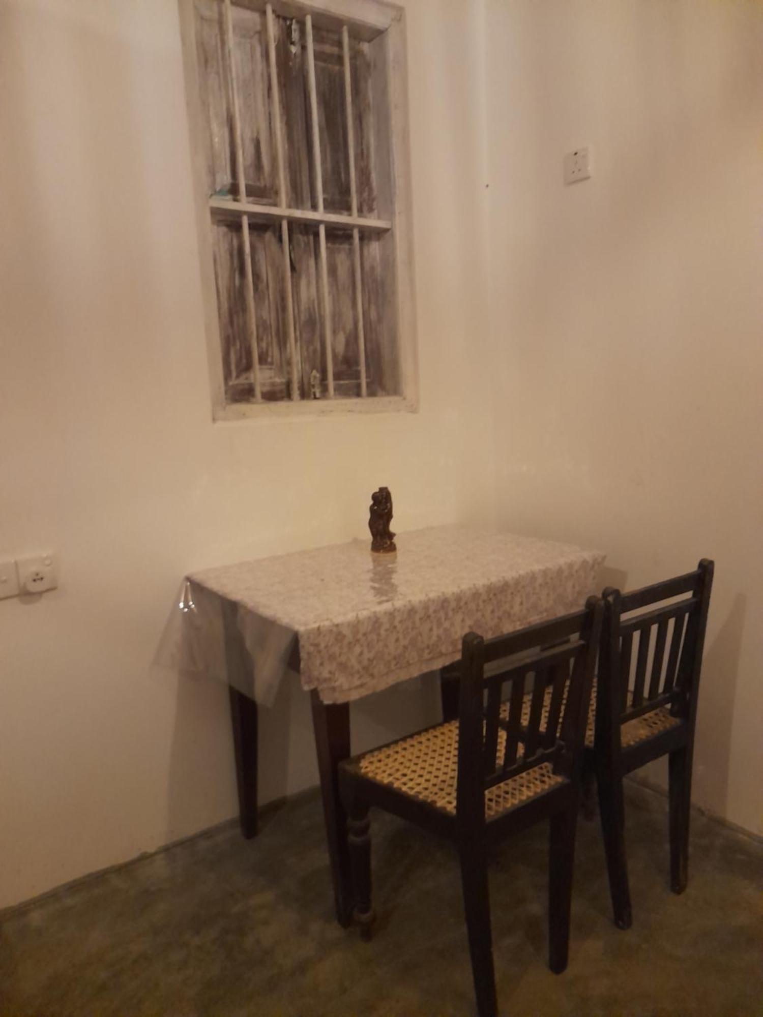 Linu Homestay Dikwella Esterno foto