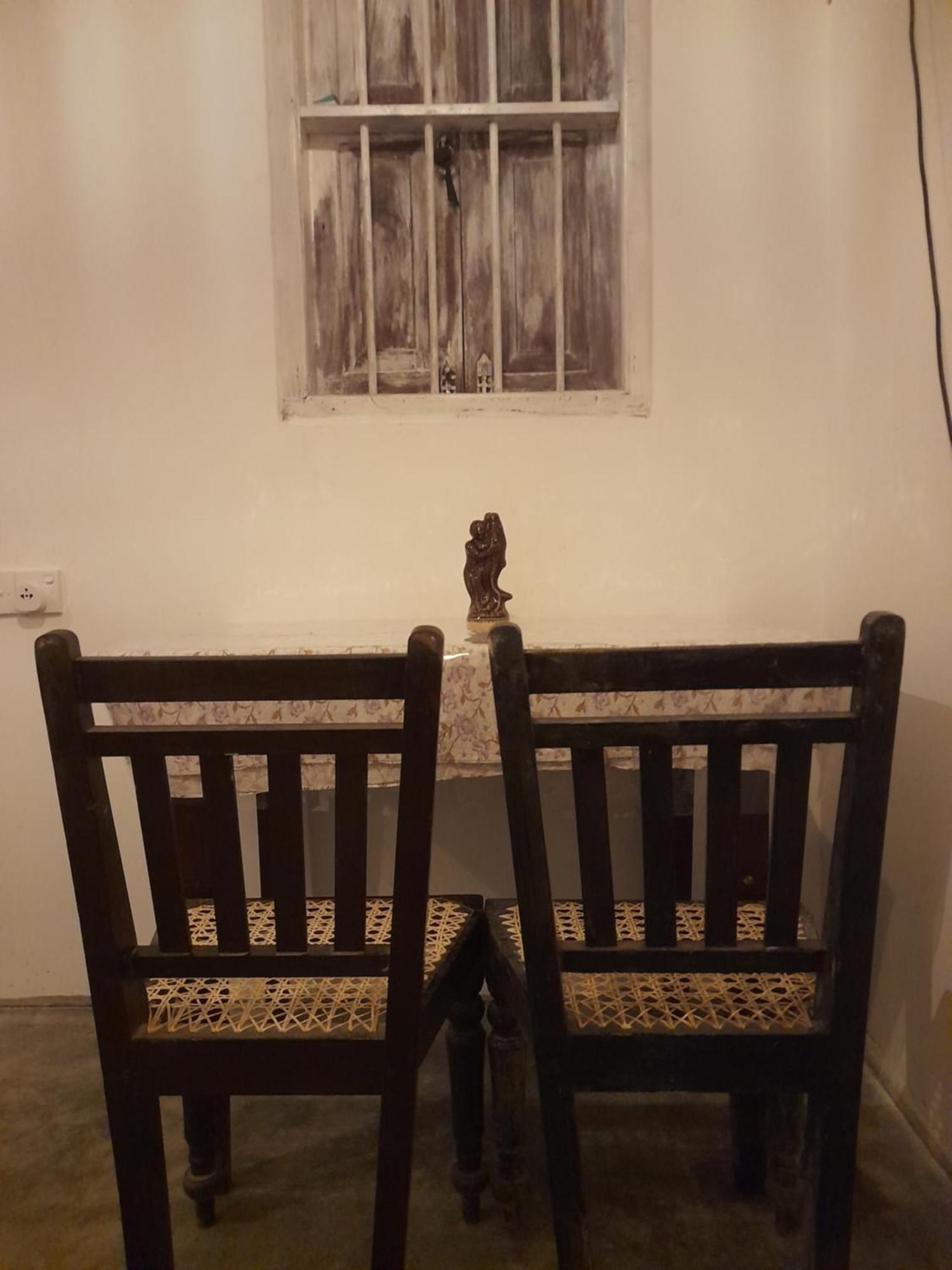 Linu Homestay Dikwella Esterno foto